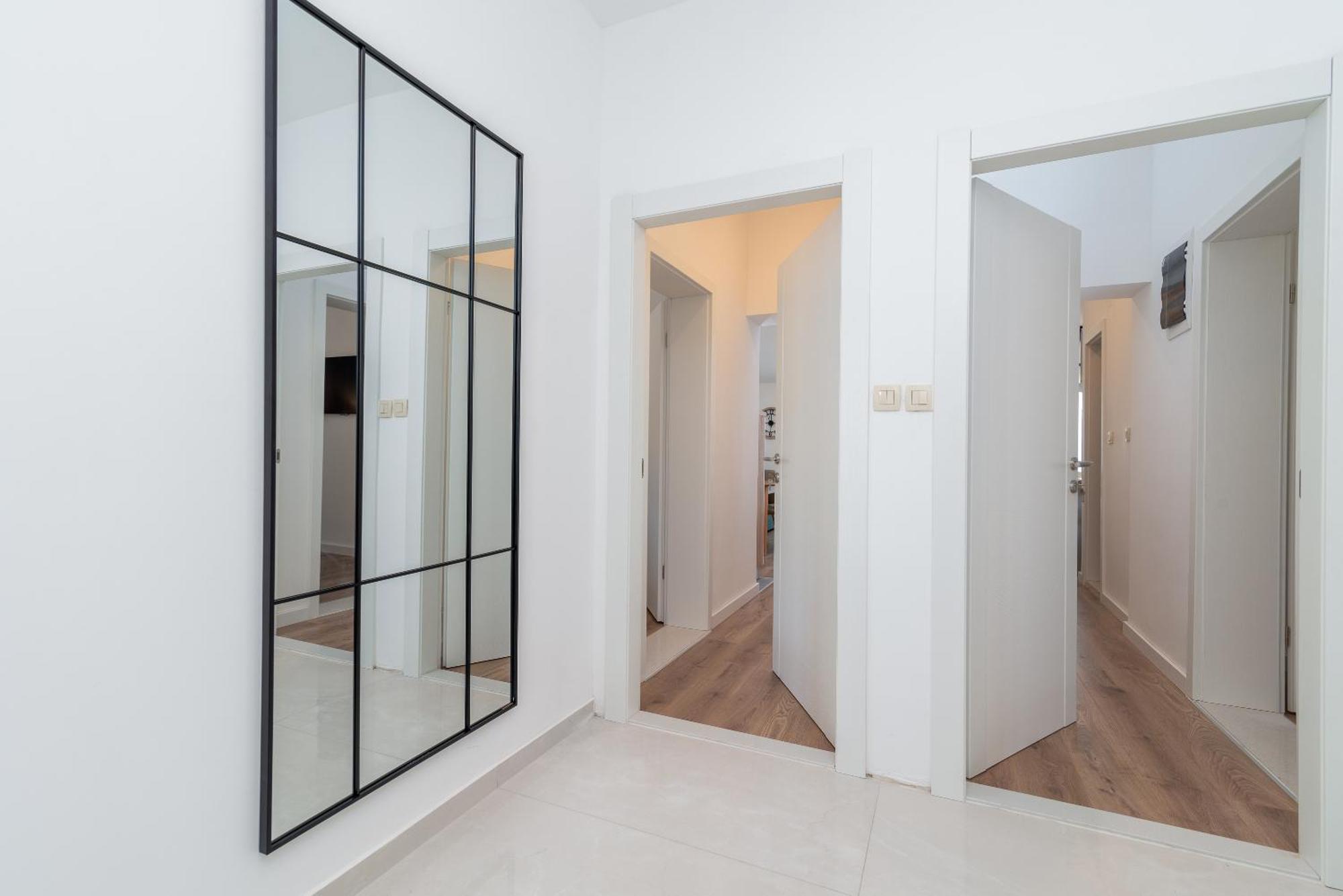 Sea View Apartment Karmen Jesenice  Buitenkant foto