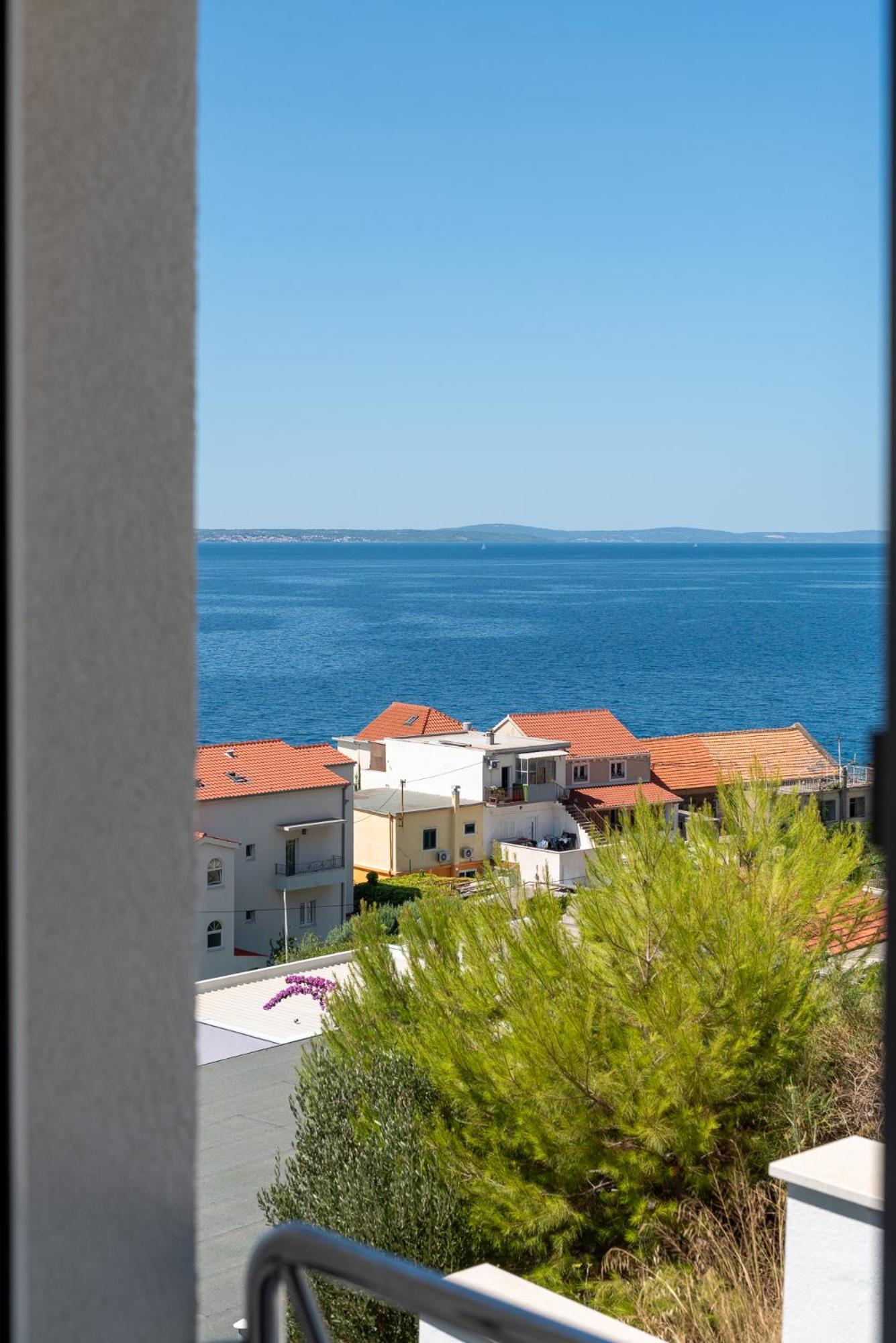Sea View Apartment Karmen Jesenice  Buitenkant foto